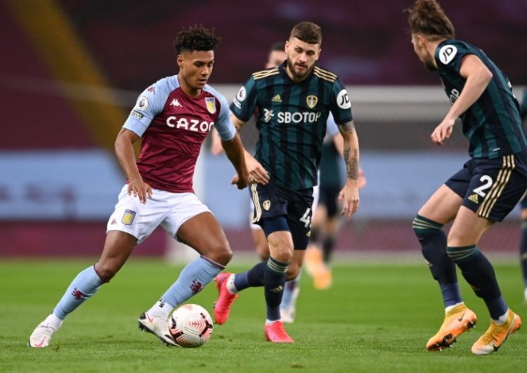 Tân binh của Leeds United gây nhiều ấn tượng Tân binh của Leeds United gây nhiều ấn tượng