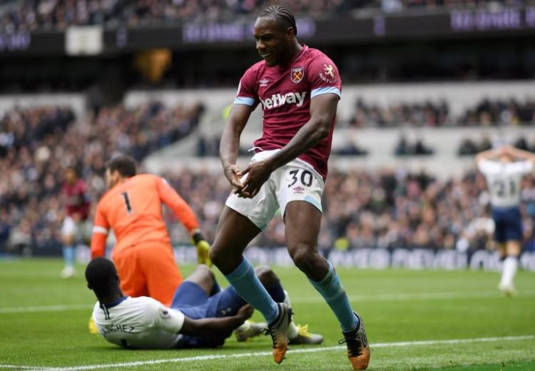 Nếu mọi chuyện suôn sẻ, Wolves sẽ ký hợp đồng với Michail Antonio vào tháng 01 năm nay